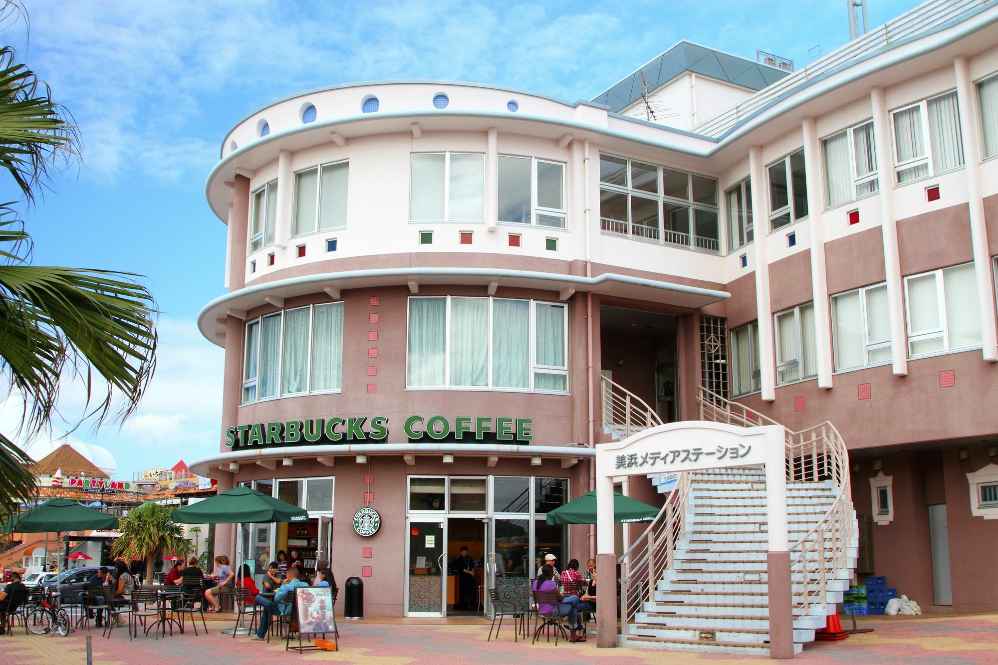 Terrace Resort Chatan West Buitenkant foto